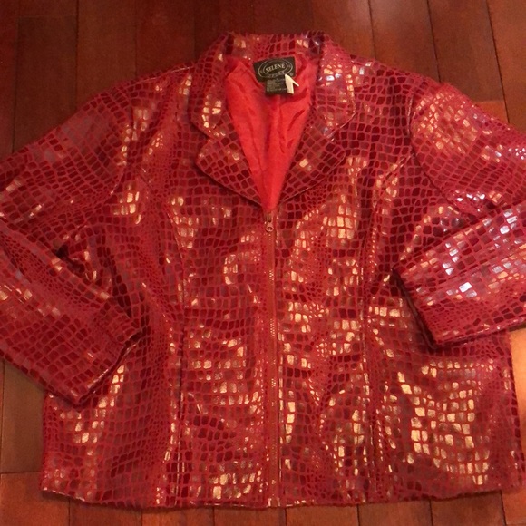 Selene sport faux snakeskin crocodile print maroon red burgundy collared jacket - Picture 5 of 8